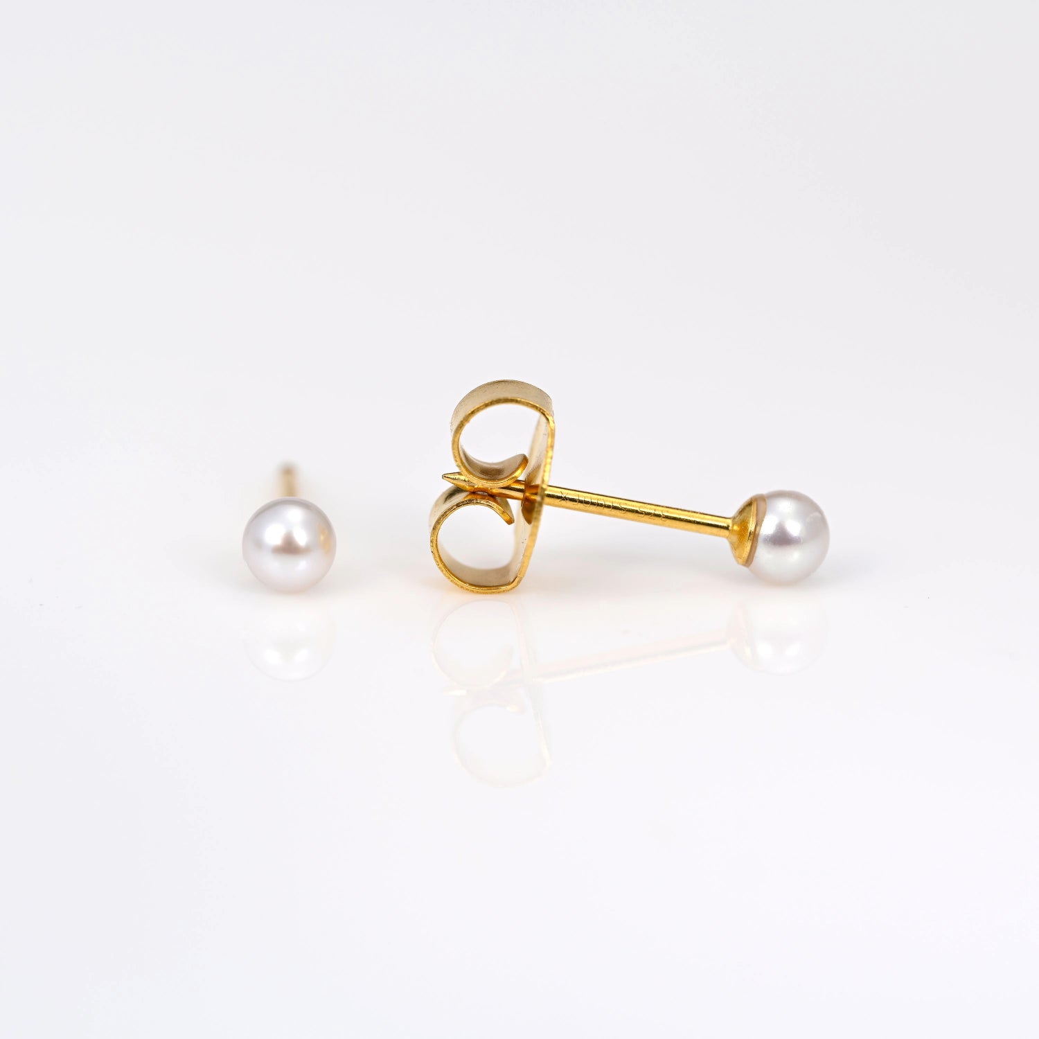 9ct Gold 3mm Genuine Pearl